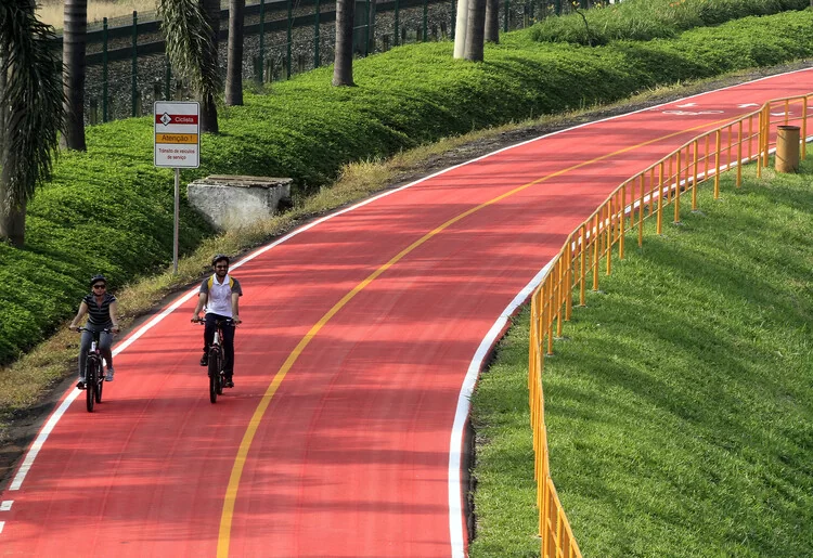 Sinalização em Ciclovias - Investimento no Futuro