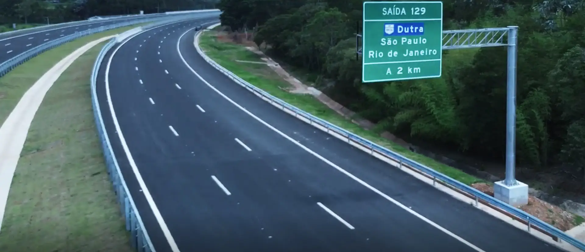 AcquaPlast EPX: Engenharia de Alta Performance para Rodovias de Grande Volume de Tráfego